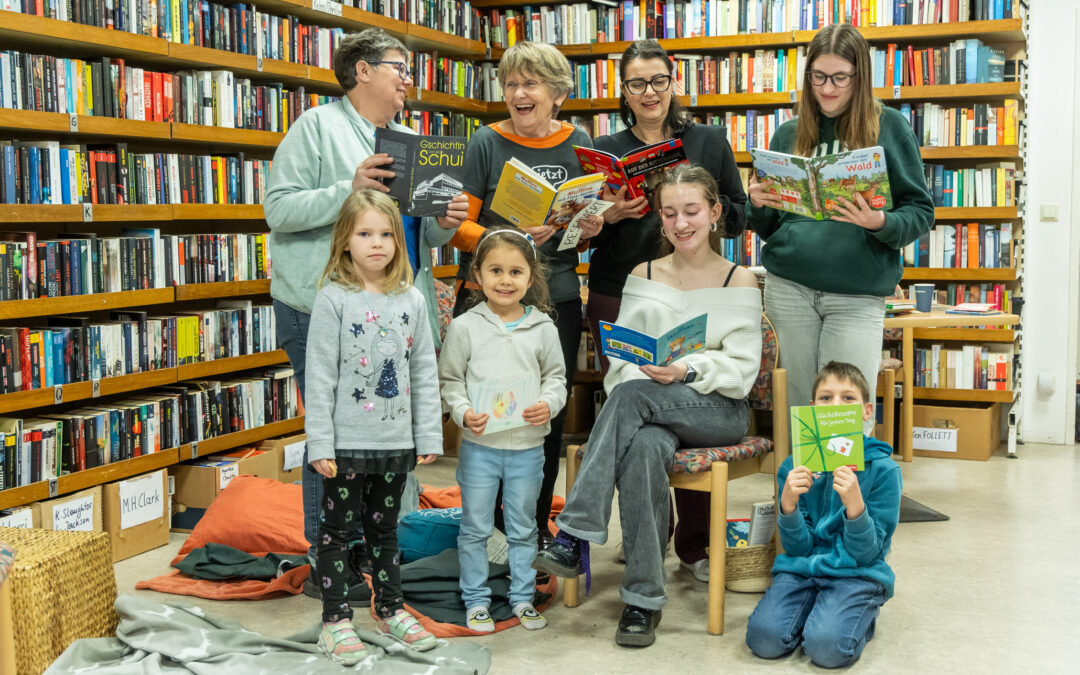 Vorlesetag bei den Bücherflöhen: Geschichten, Gemeinschaft und ein guter Zweck
